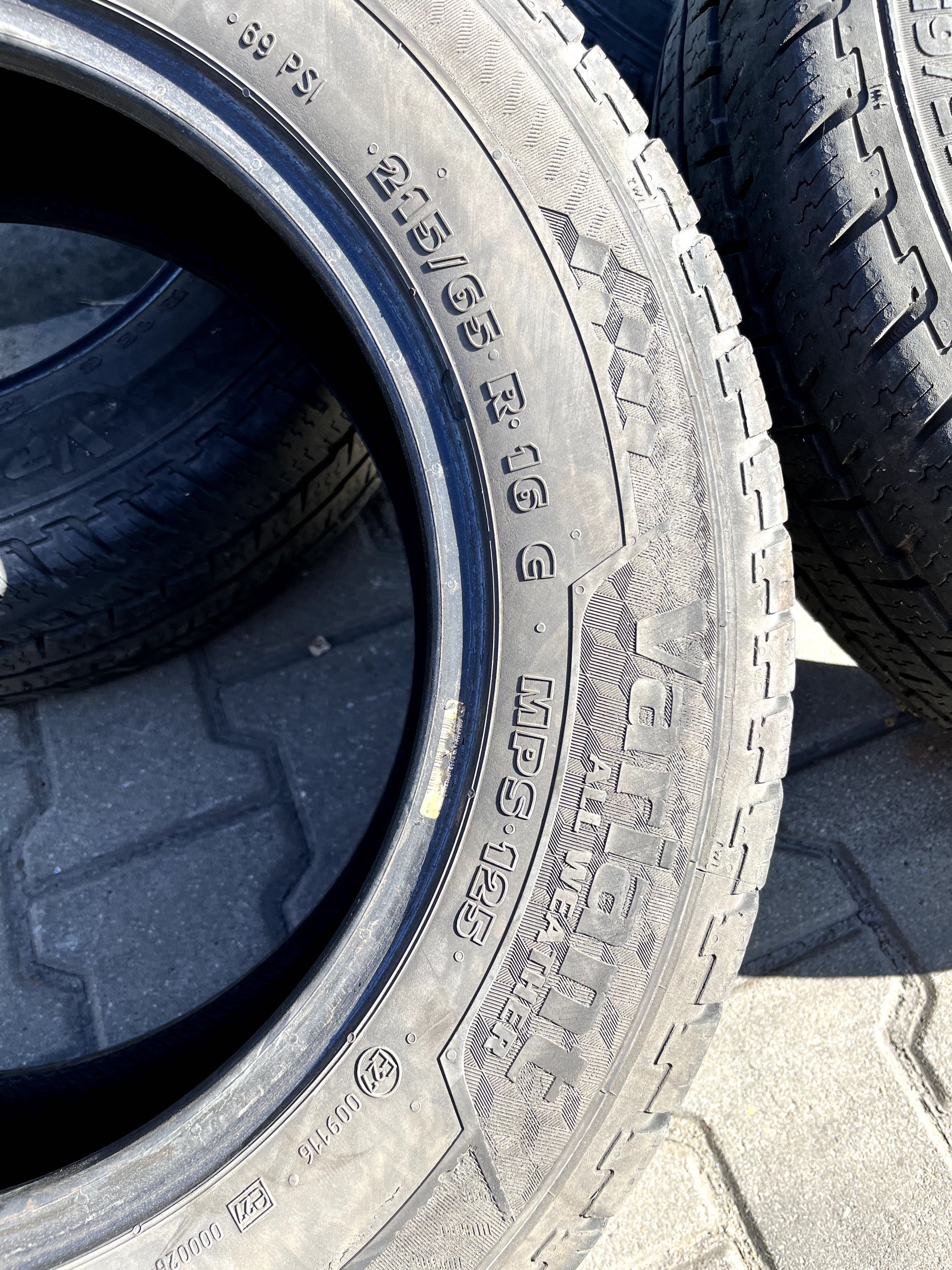 Opony wielosezonowe MATADOR Variant ALL WEATHER 215/65 R16 C MPS 125