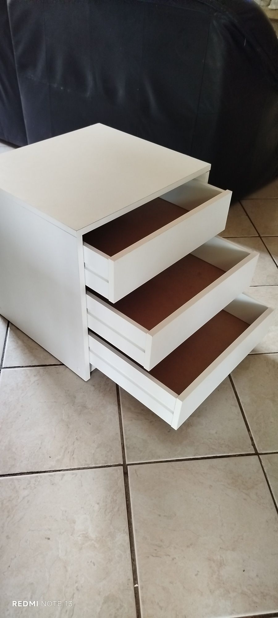 Bloco de gavetas branco (gaveteiro)