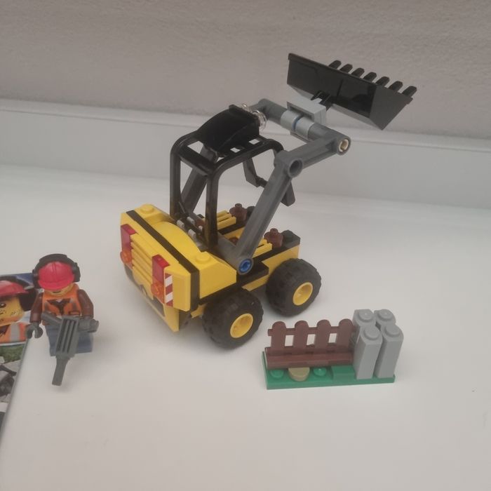 Lego city koparka 60219