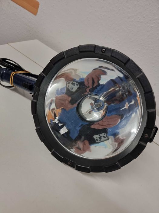 Halogen przenośny samochodowy 12v