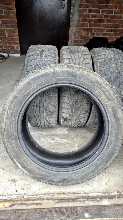 Зимові шини 4 шт вживані Nokian 225/55/18