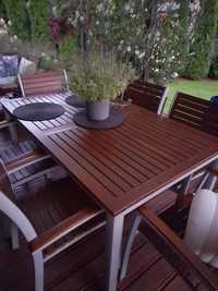 Stół ogrodowy wraz z krzesłami
