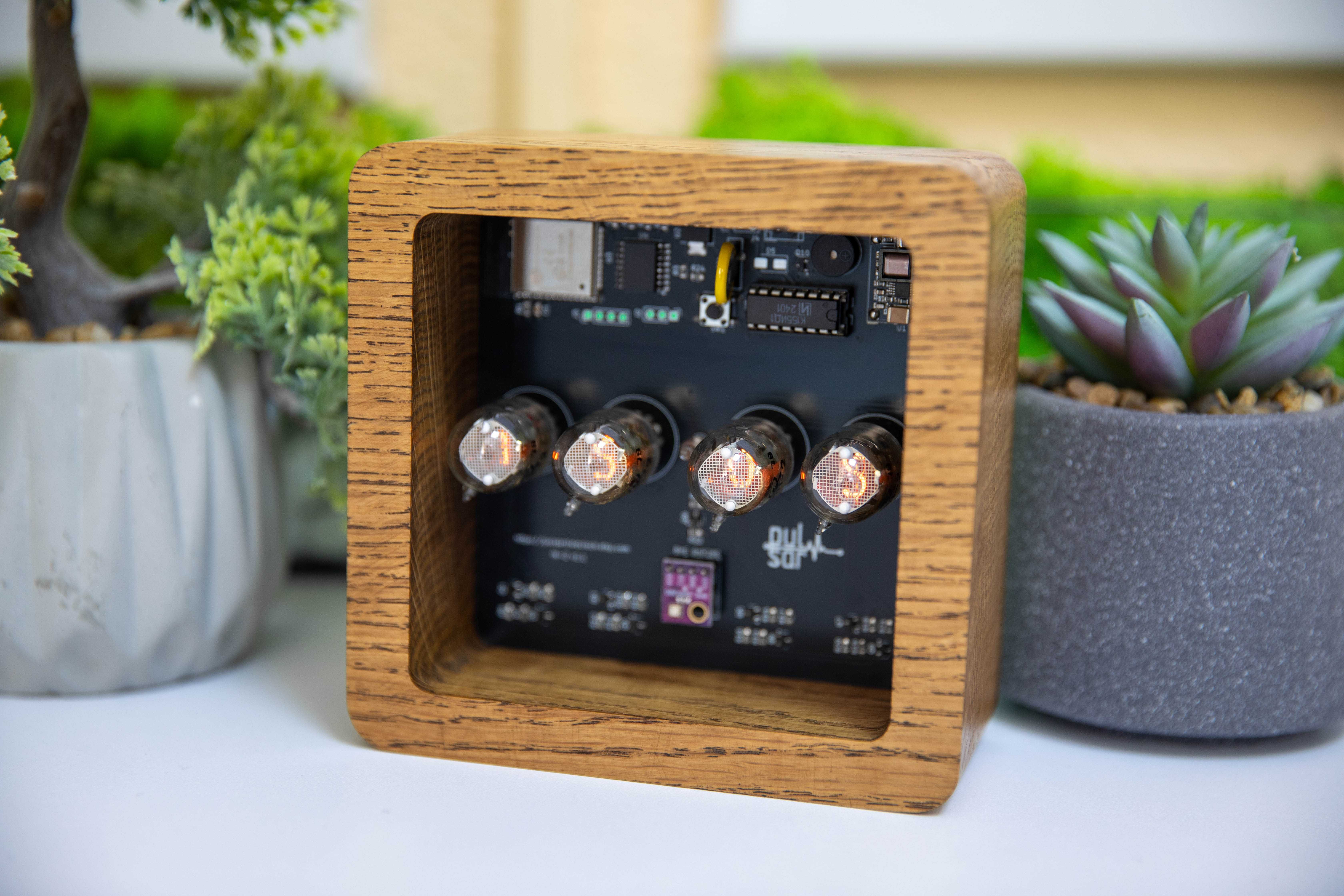 Ламповий Годинник Nixie Clock ИН-2