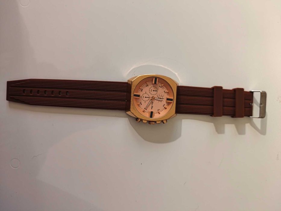 Relógio de Pulso Lai Kin Cronógrafo Decorativo (Cobre e Marrom)