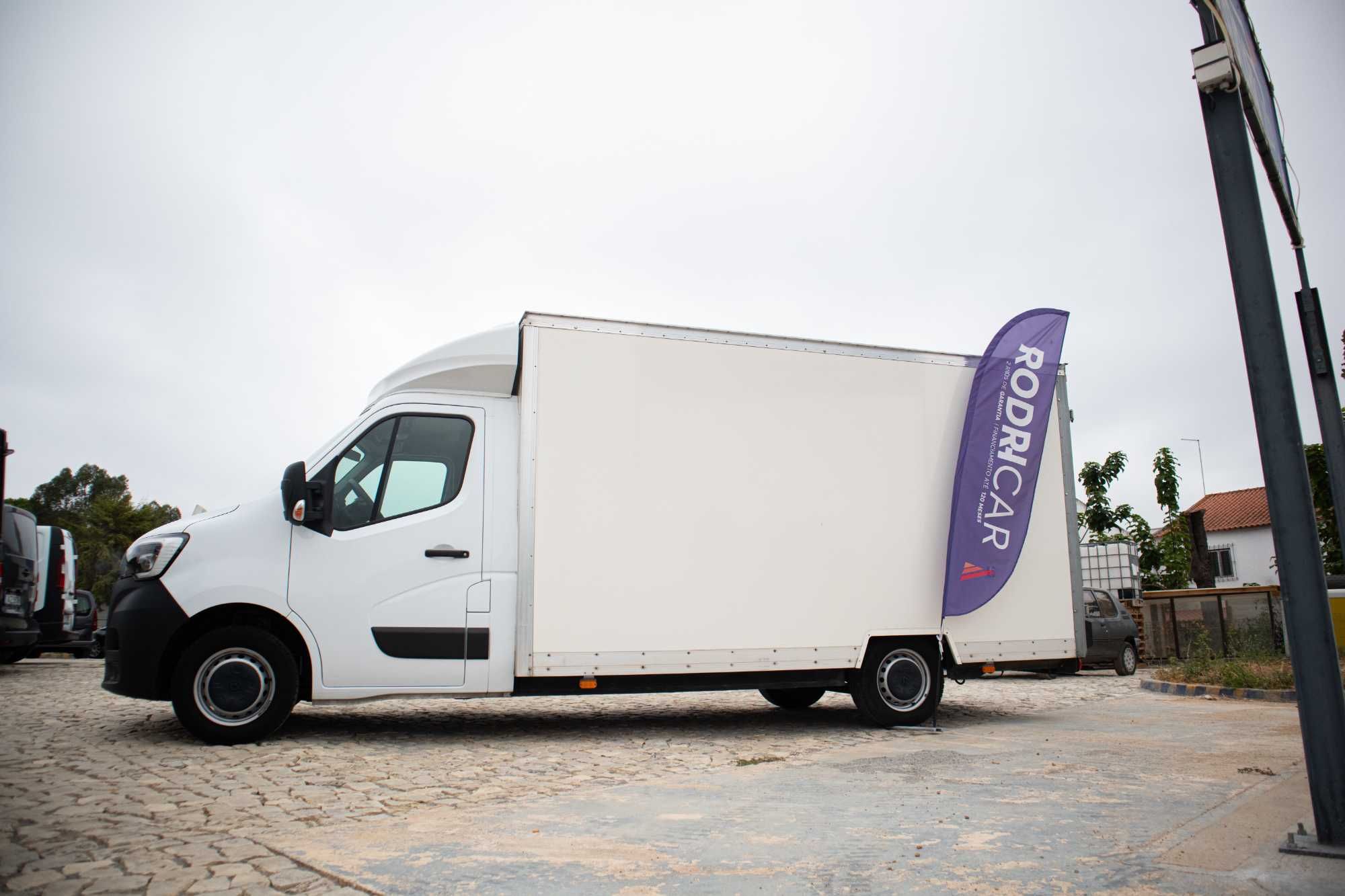 Renault master 2.3
