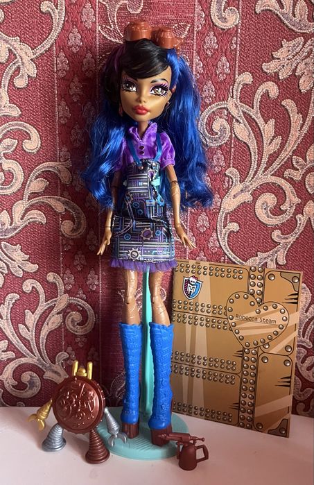 Робекка Стим Арт Класс Monster high