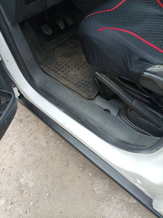 Продам хороше авто , сітроен джепі 2007года дізель 1.6 самый удачний д