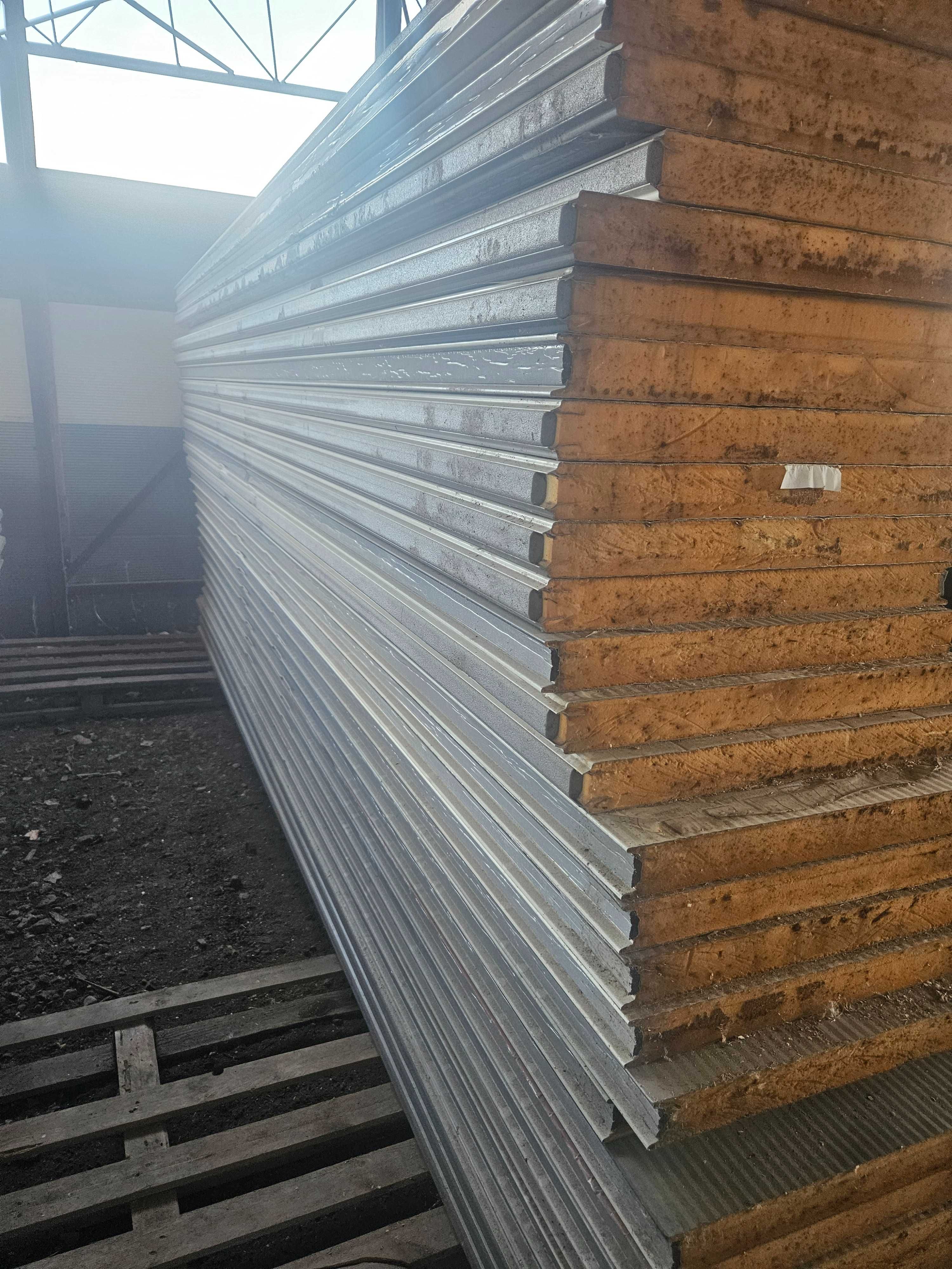 Plyt warstwowa PIR 60mm x 630mm lub 500mmx 6000 do 3000