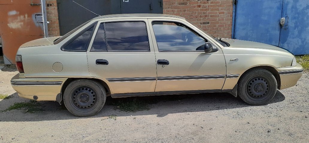 Daewoo nexia 1.5