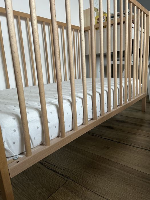 Przewijak + lozeczko Ikea z materacem