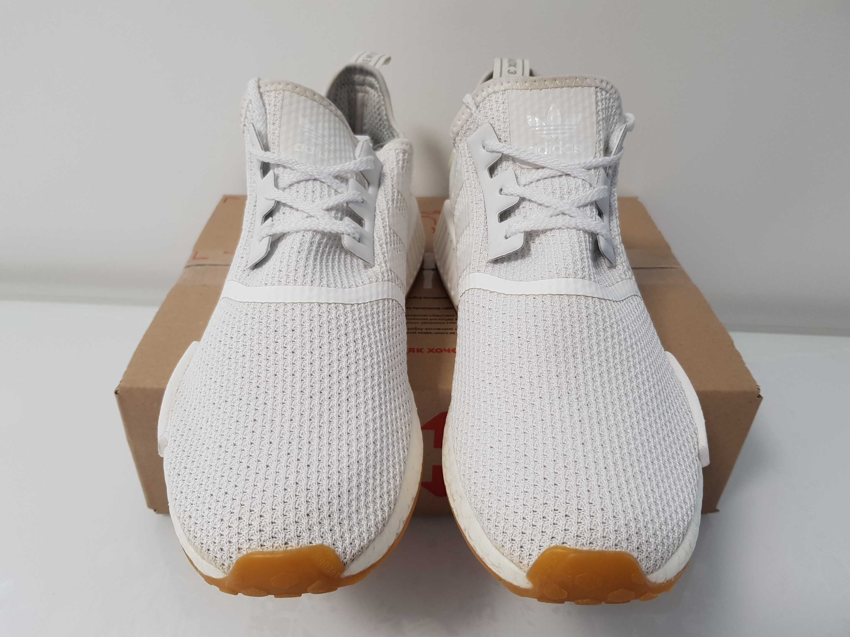 ADIDAS NMD R1 white мужские кроссовки р. 44 (28.5 см)