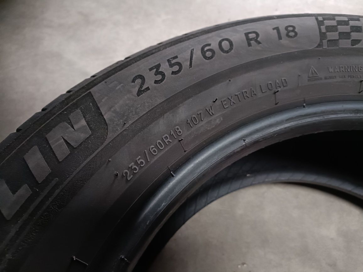 19r, Opony letnie Michelin Pilot Sport 4 SUV 235/60R18