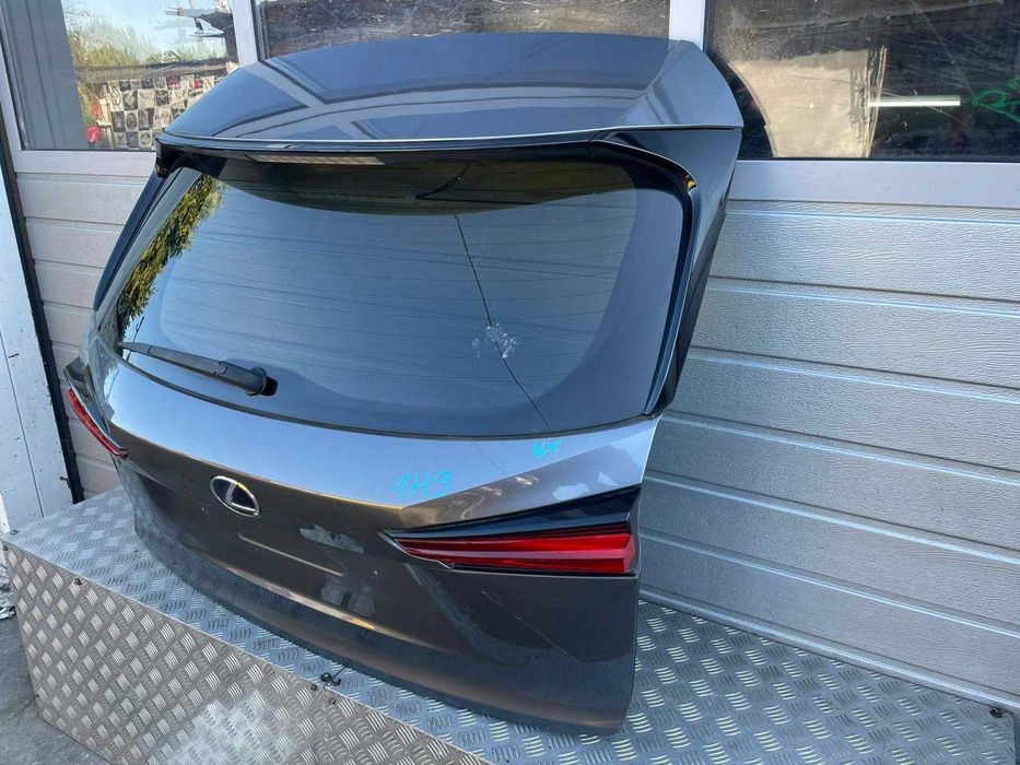 Крышка багажника LEXUS NX голая в сборе в цвет разборка шрот