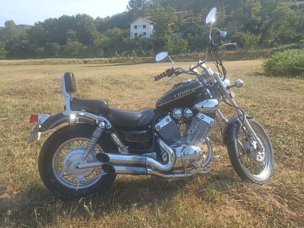 Moto Lifan LF400