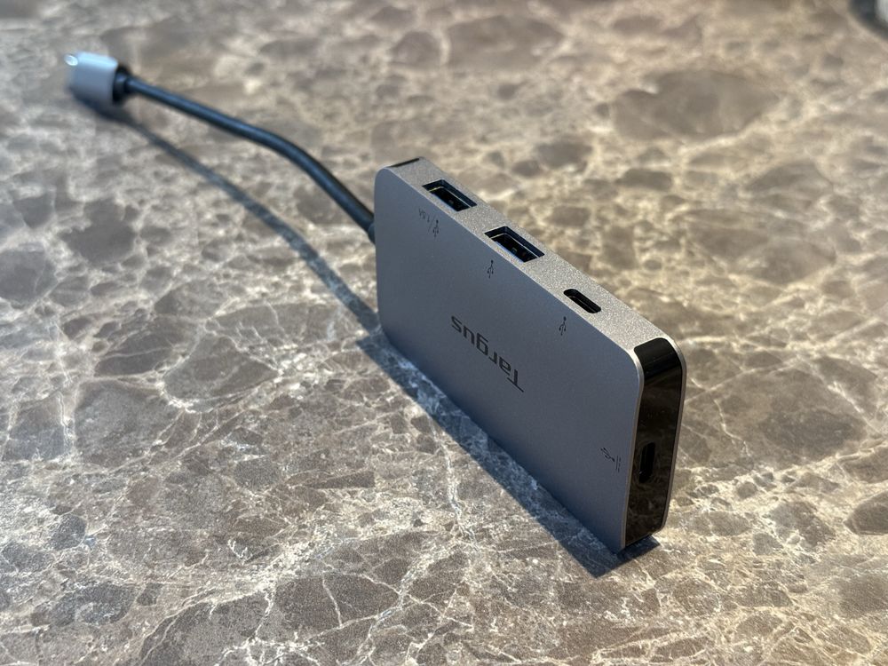 Targus USB-C - 2xUSB, 2xUSB-C HUB