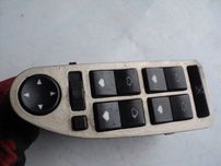 Przełączniki panel  sterowania szybami BMW E38 740 IL rok 95