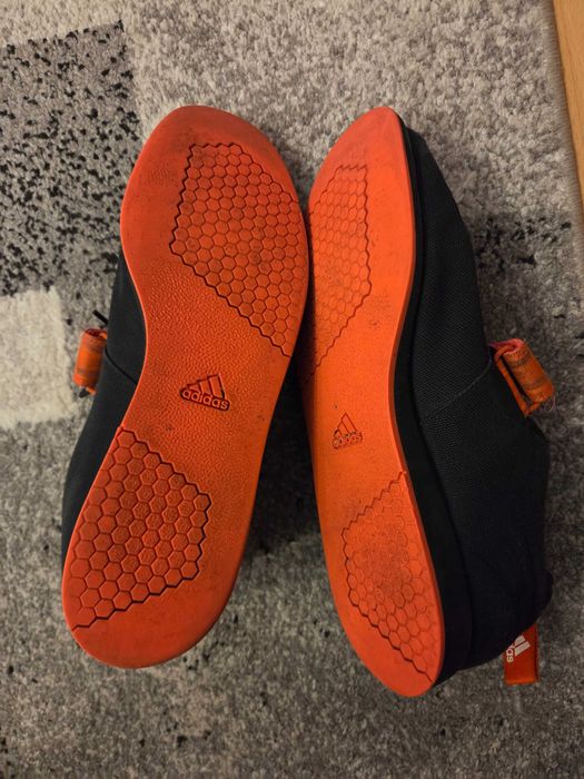 Buty adidas powerlift 4