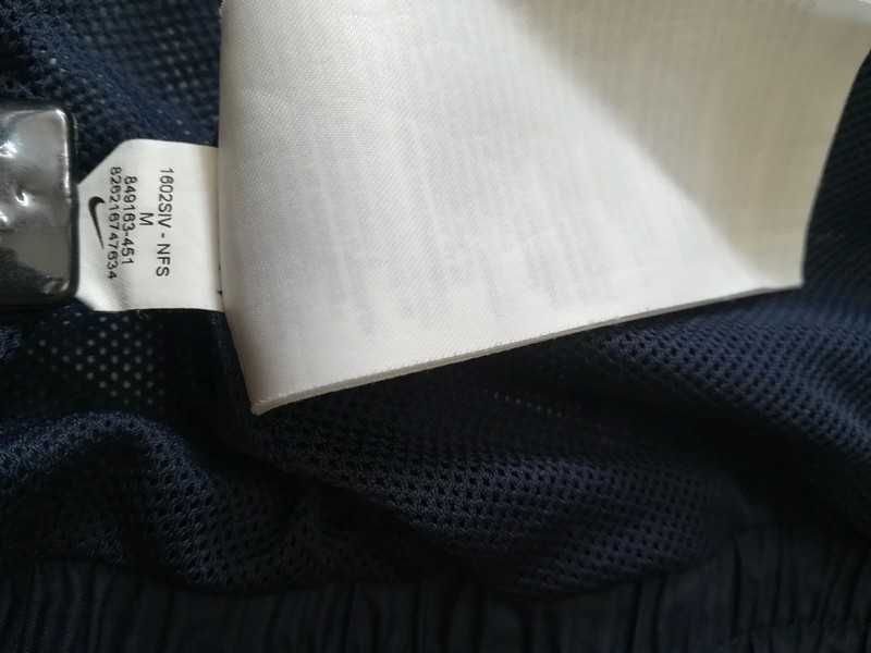 Nike markowa kurtka roz 10 /12 lat