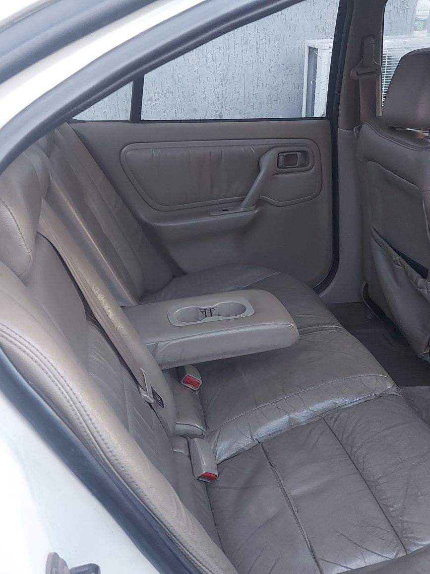 Авто на продажу инфинити