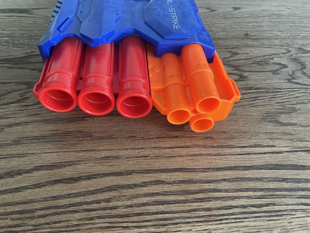 Nerf dual strike