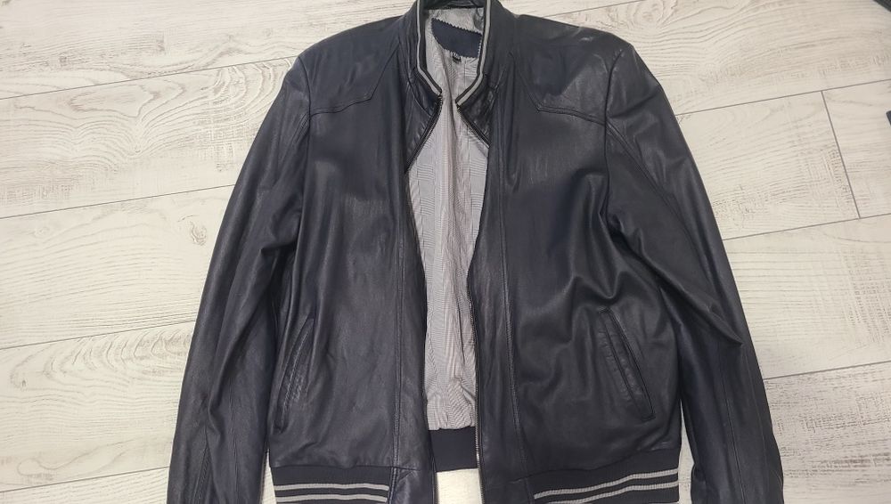 Куртка  кожа.нная.