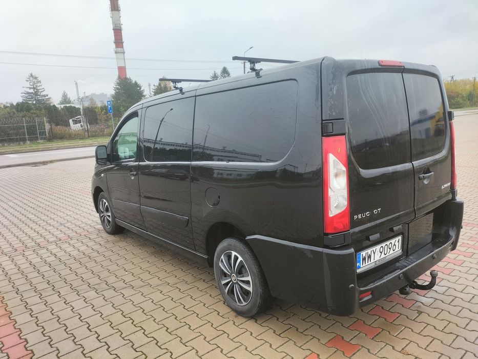 Peugeot Expert Long 6 osobowy