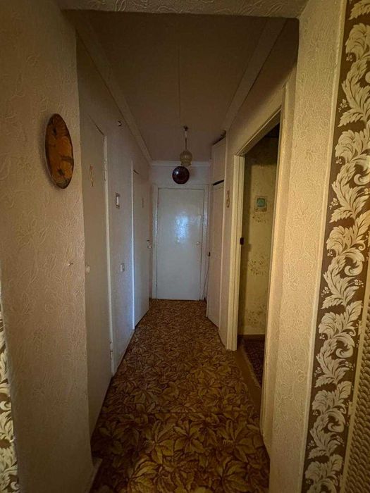 Продається 3-кімнатна квартира з автономним опаленням у селищі Нове!