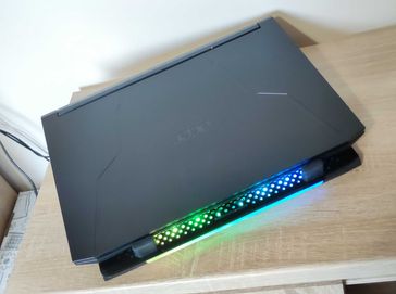 Laptop Acer Nitro 5 + podkładka gratis
