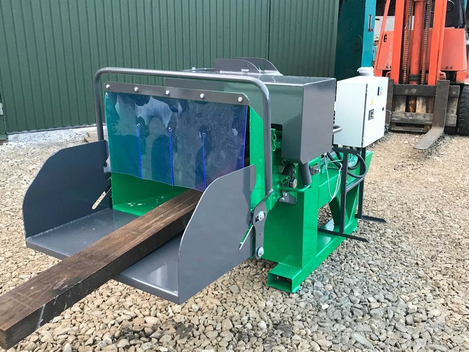 Електричний подрібнювач, щепоріз, дробарка RPE30, RPE55