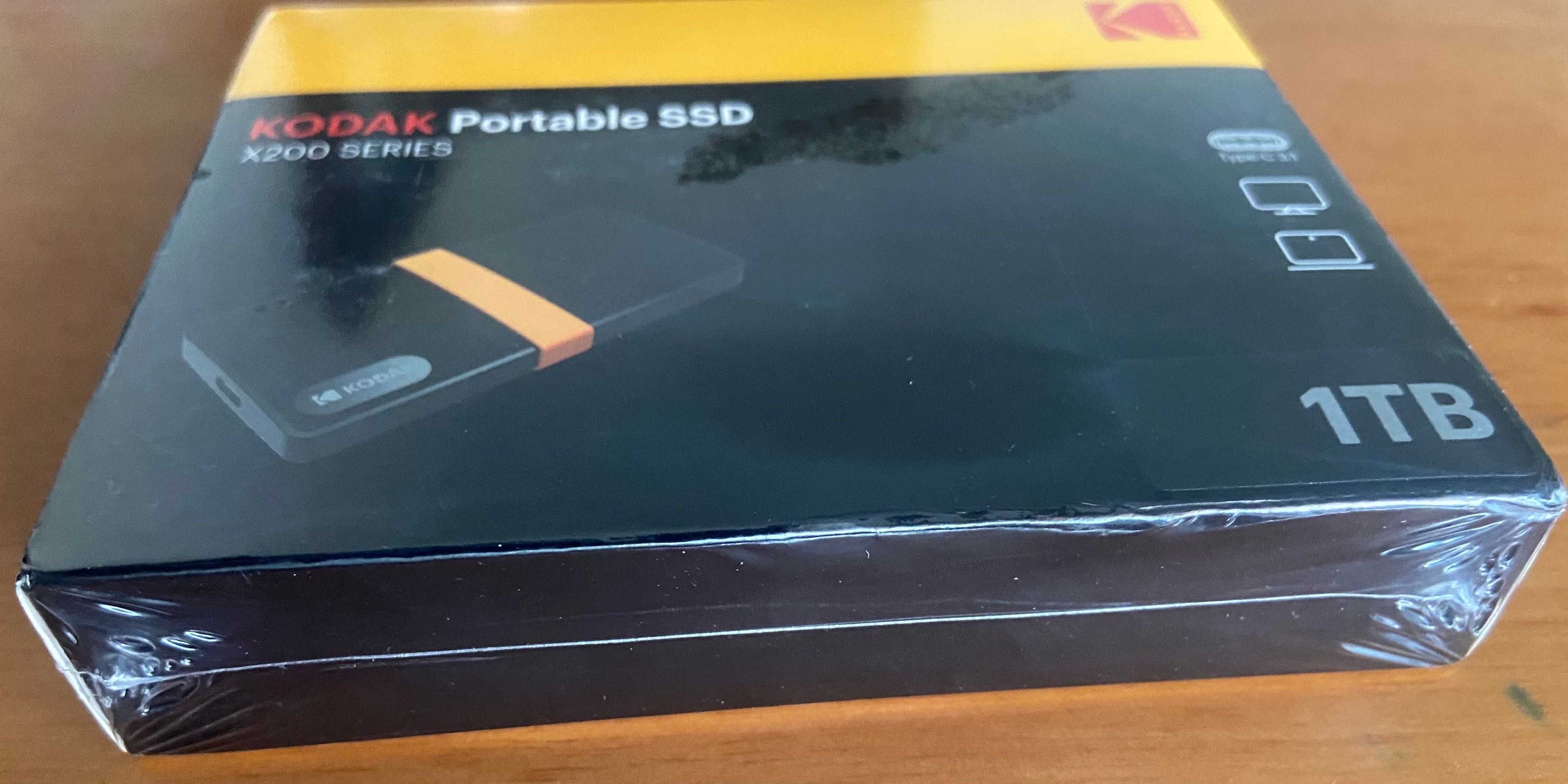 Kodak X200 SSD 1TB портативный диск внешний портативний накопичувач