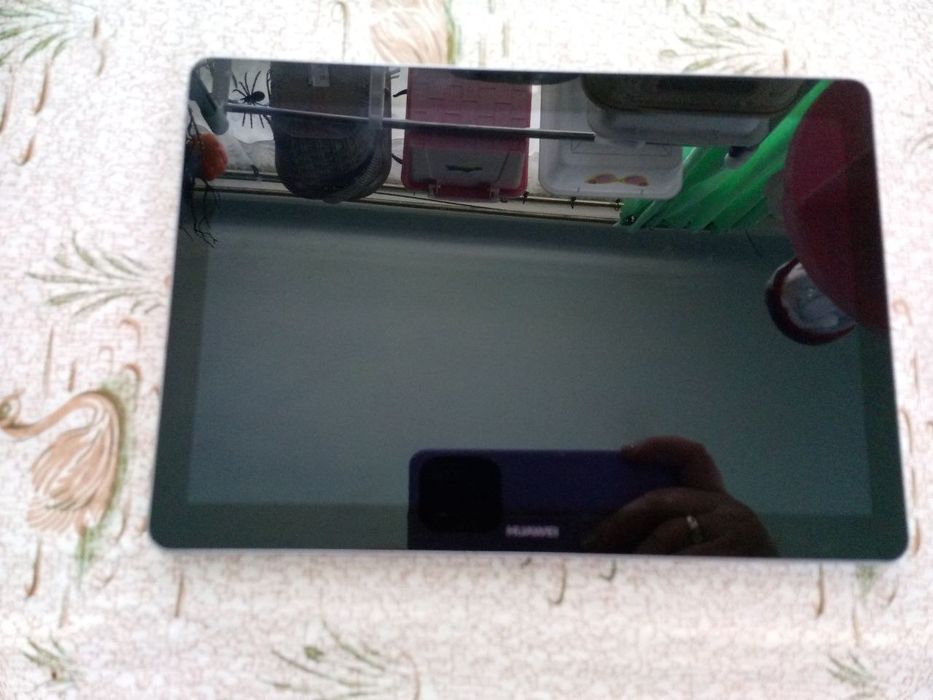 Планшет Huawei .