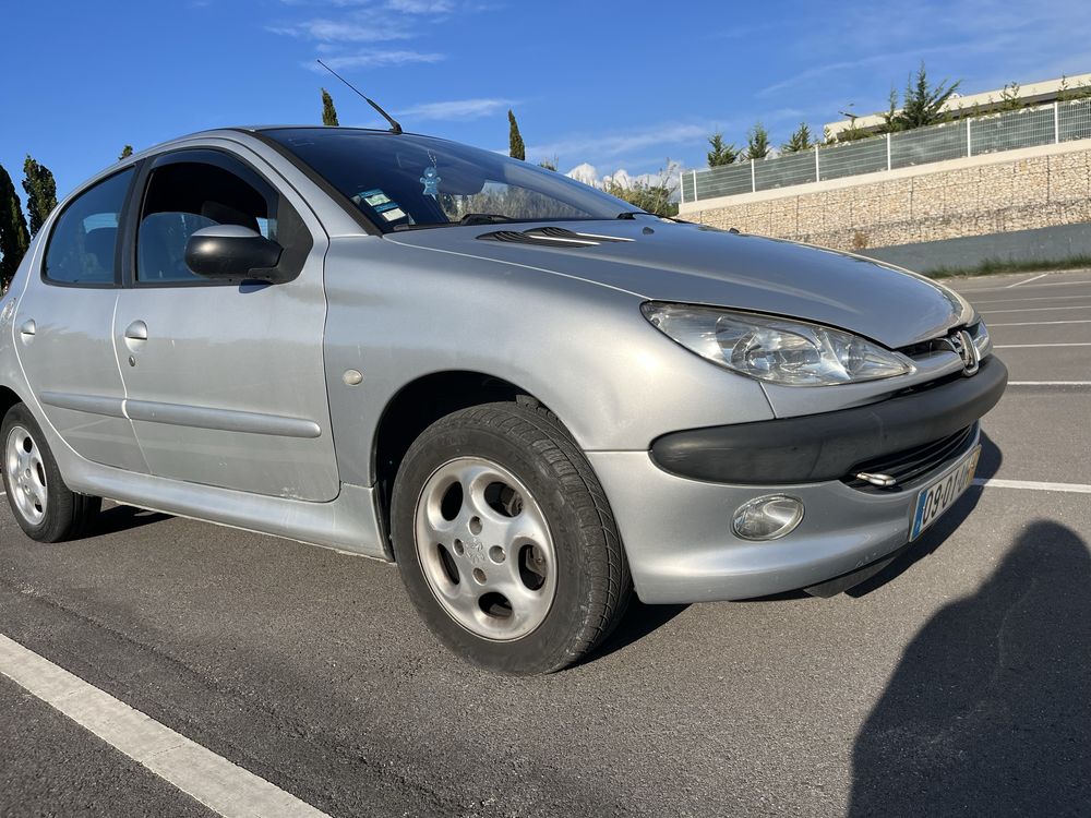 Peugeot 206 de 2002 à venda