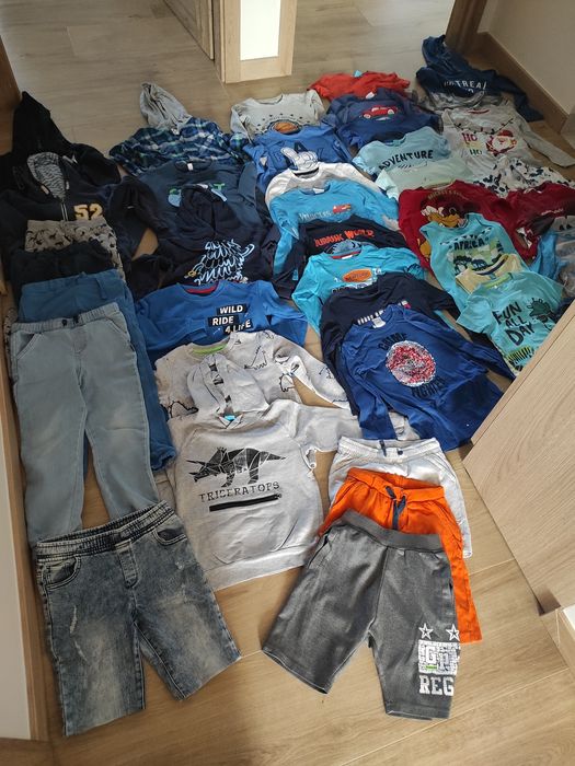 Paka ubrań dla chłopca 122-128