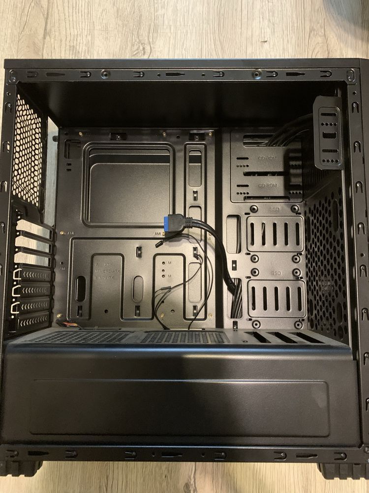Obudowa silentum pc regnum rg1