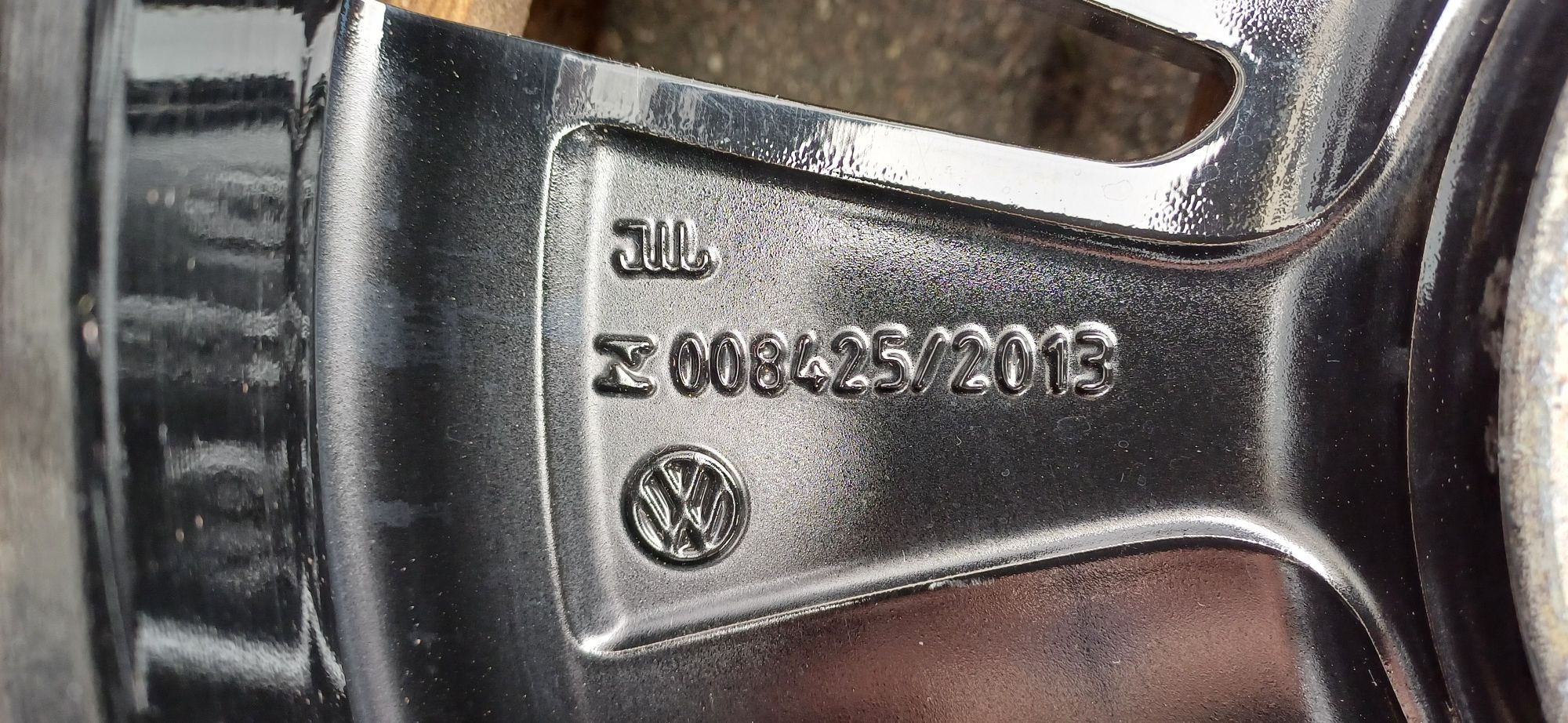 Alufelgi VW 5x15 cali , rozstaw śrub 4x100.