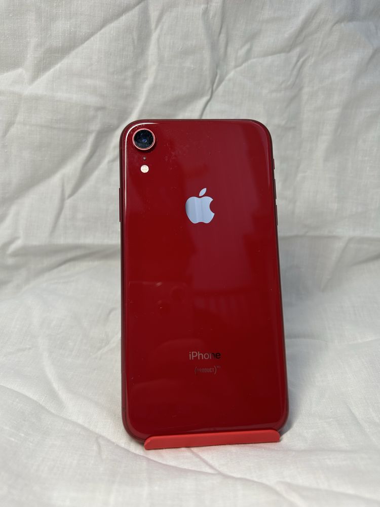 продаю iphone xr в нормальному стані