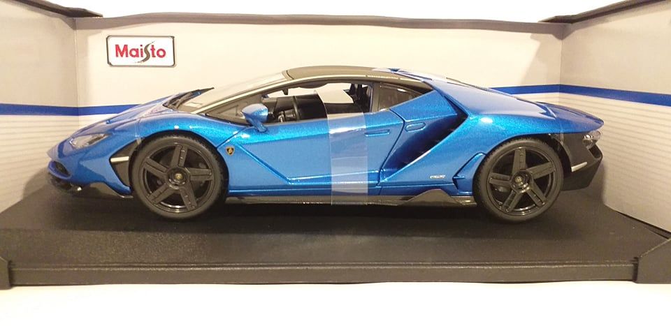 1/18 Lamborghini Centenario LP 770-4 Blue 2016 - Maisto
