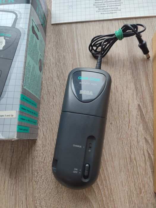 Sega Game Gear Baterry Pack w boxie