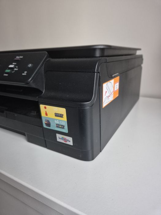 Drukarka Brother DCP-J152W
