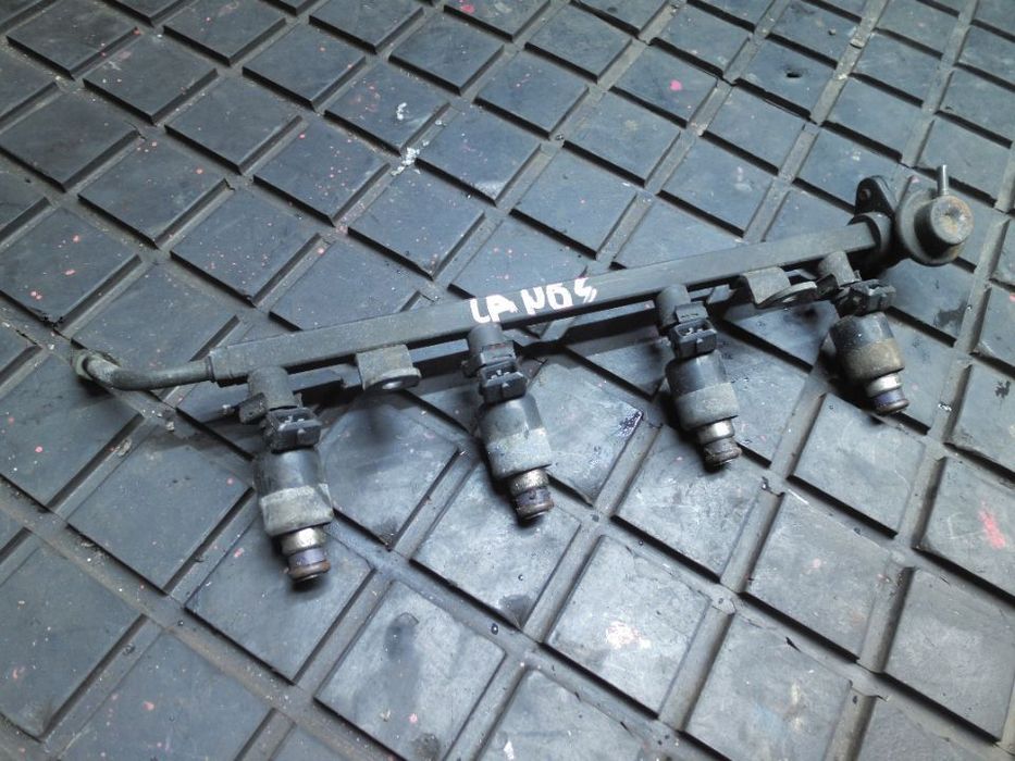 Wtryski paliwa Daewoo Lanos 98r 1.5 16v CENA ZA KOMPLET 4 WTRYSKIWACZY