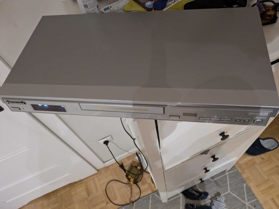 два  -DVD плеера SONY PANASONIK + Видеоплеер цена за все !