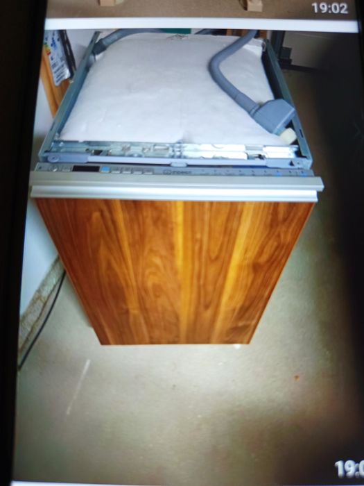 Pralka Indesit do zabudowy 45cm