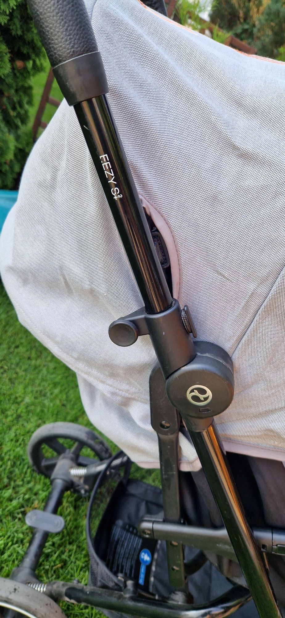 Wózek spacerówka Cybex Eezy S+ 2 Lava Grey 2023