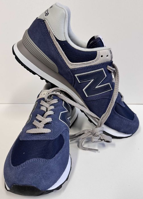 Weekendowa okazja Sprzedam New Balance ML574EVN - granatowe