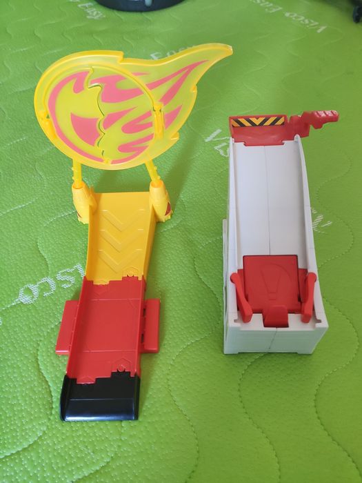 Pistas Blaze e os Monster Machines