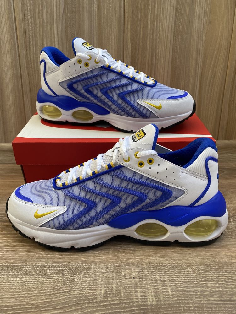 Чоловічі кросівки NIKE AIR MAX TW (DQ3984-100) 42,5 розмір. Оригінал!