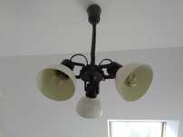 Lampa biało-czarna