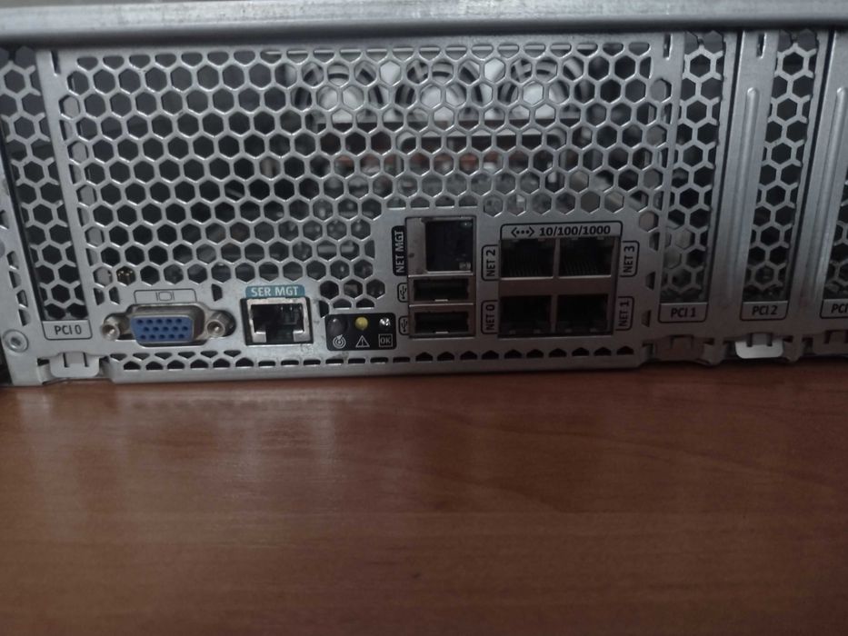 Serwer SunFire X4200