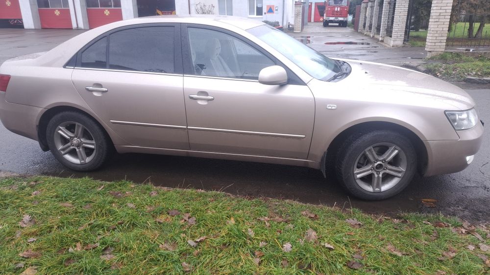 Продам Хюндай Сонатта