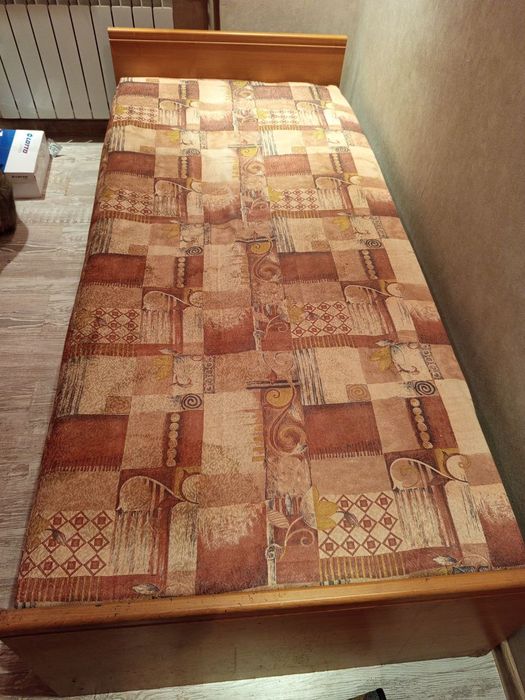 продам кровать в хорошем состоянии